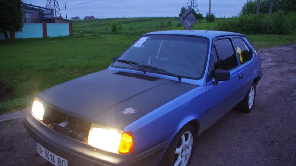 Volvo 360 maybe turbo? 2