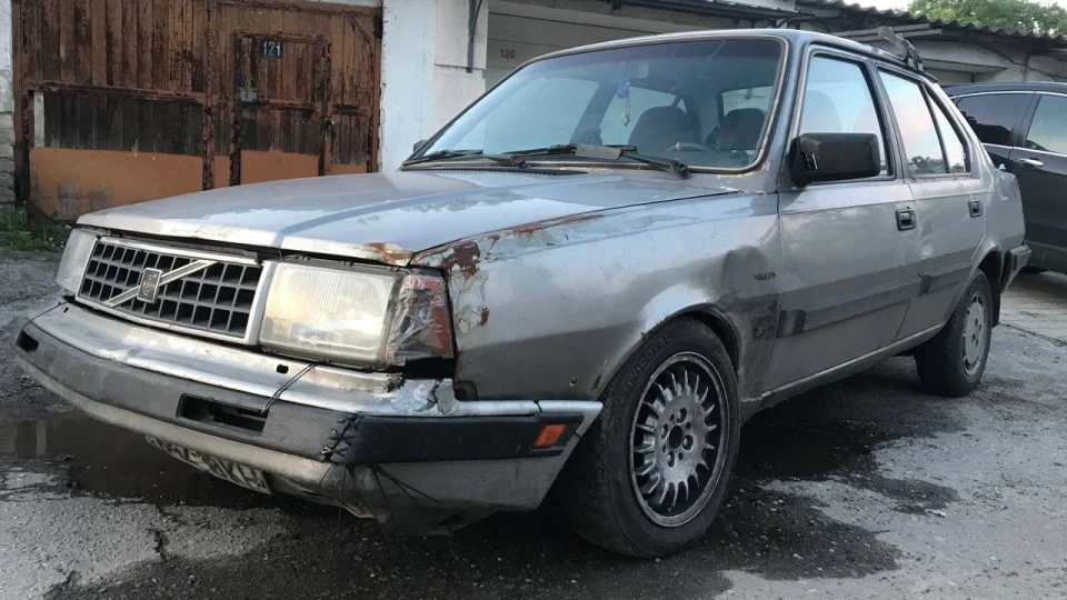 Volvo 360 missile car для бідних 3
