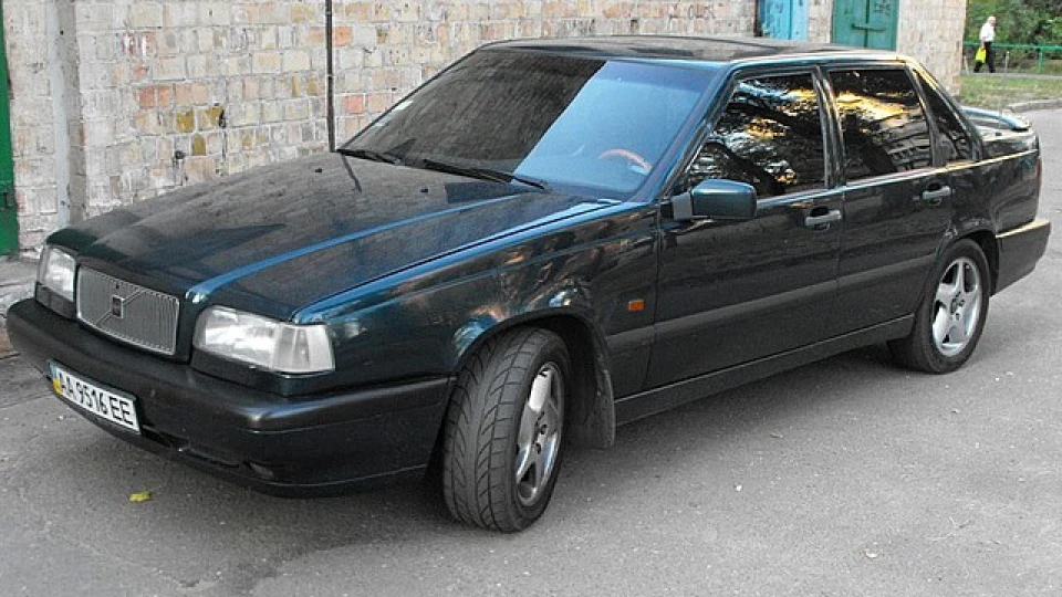 Volvo 440