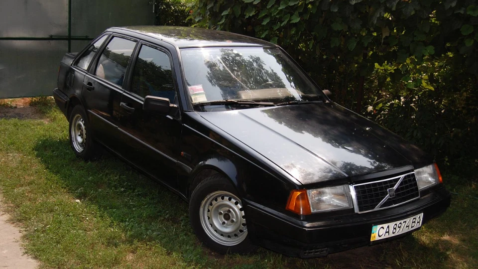Volvo 440 2