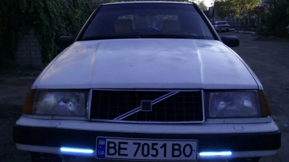 Volvo 440 White Wolf