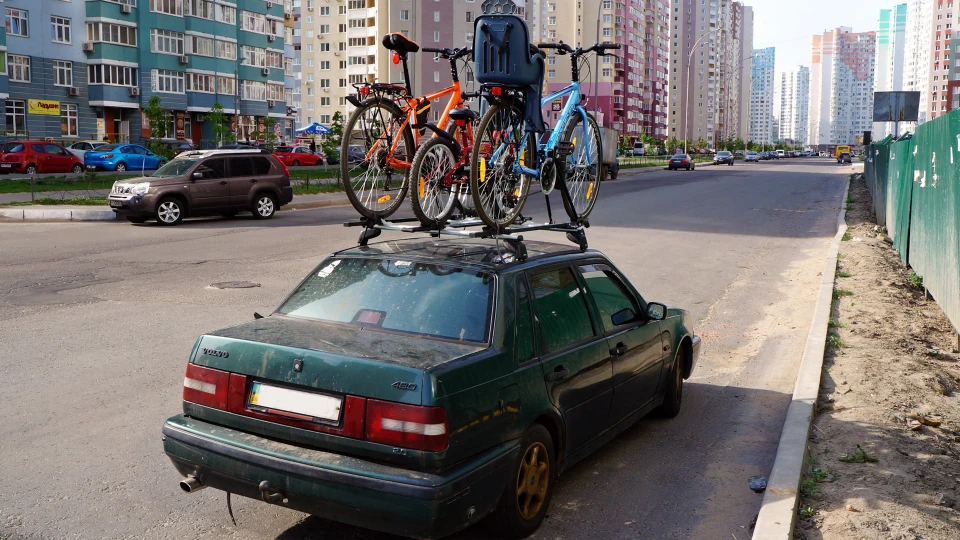 Volvo 460 2.0i Emerald elk 2