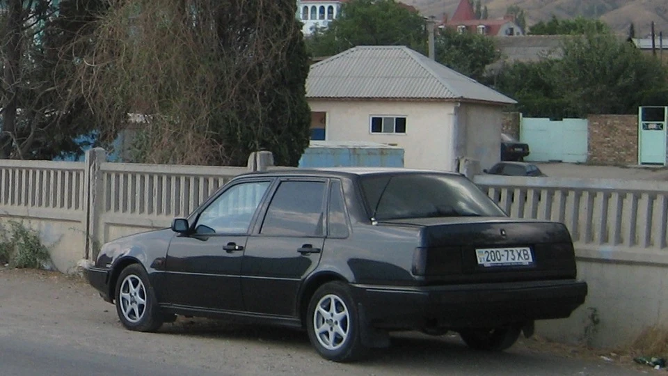 Volvo 460 BLACK STYLE 2