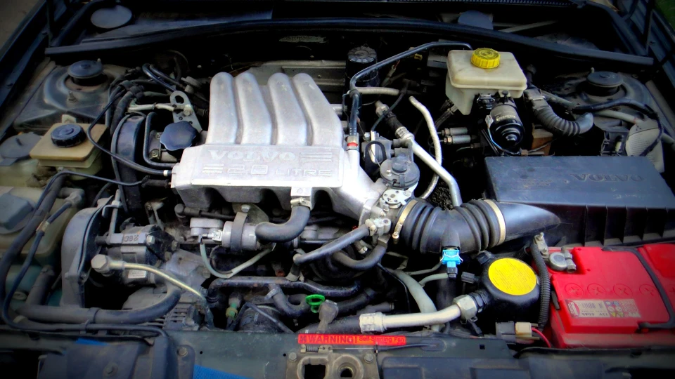 Volvo 460 Fury 2
