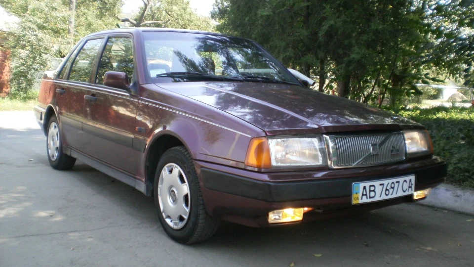Volvo 460 GLE Injection 2