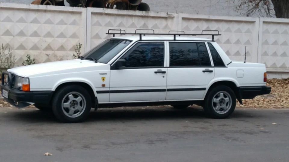 Volvo 740