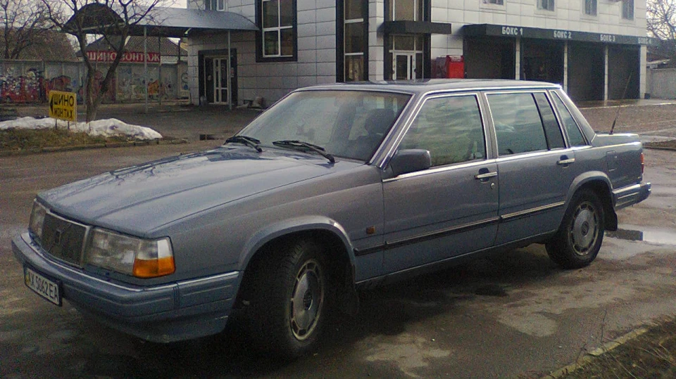 Volvo 740 2