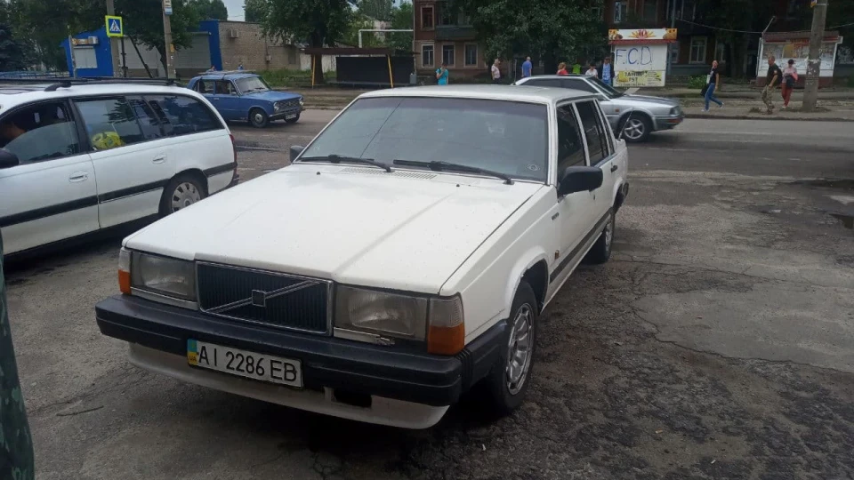 Volvo 740
