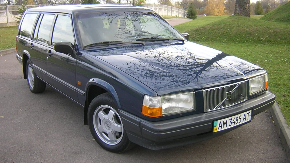 Volvo 740 2