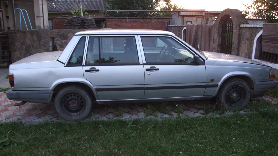 Volvo 740 2.0 бензин 3