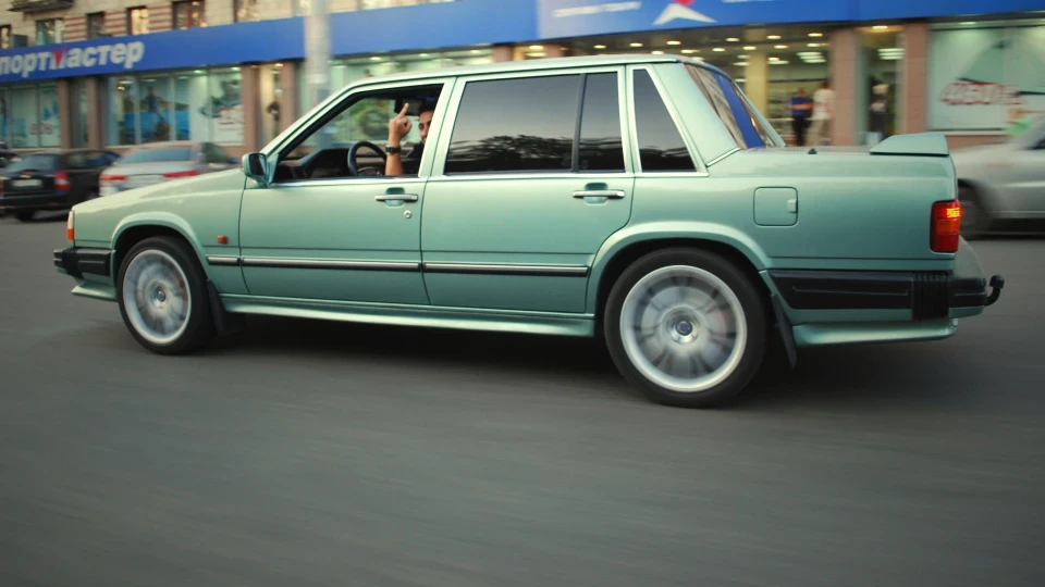 Volvo 740 (2.3 turbo) 4