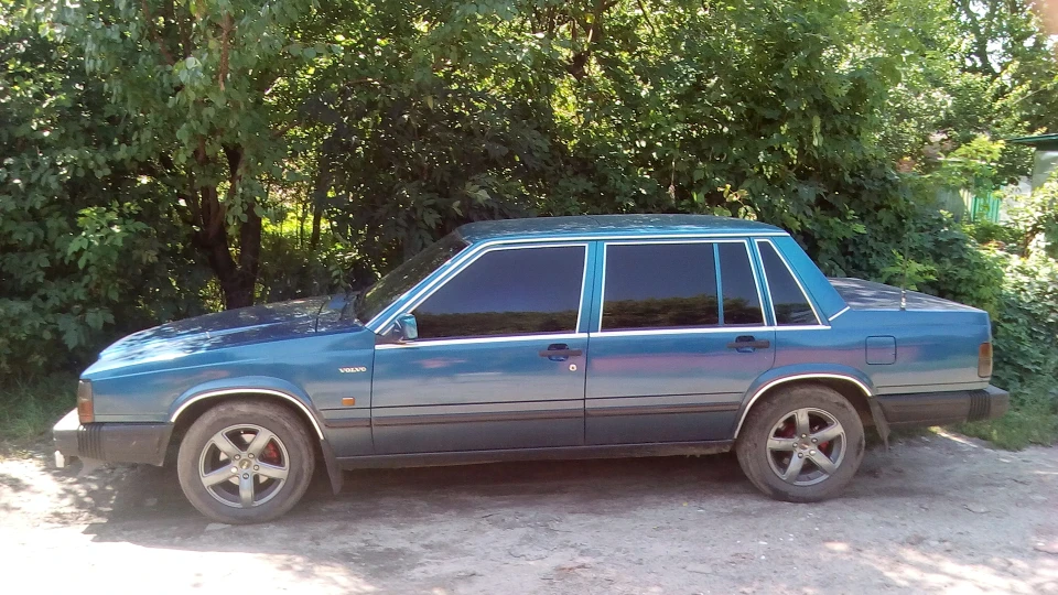 Volvo 740 B230F