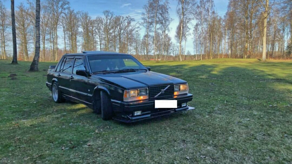 Volvo 740 GLE 2.4L Turbo-Diesel 3
