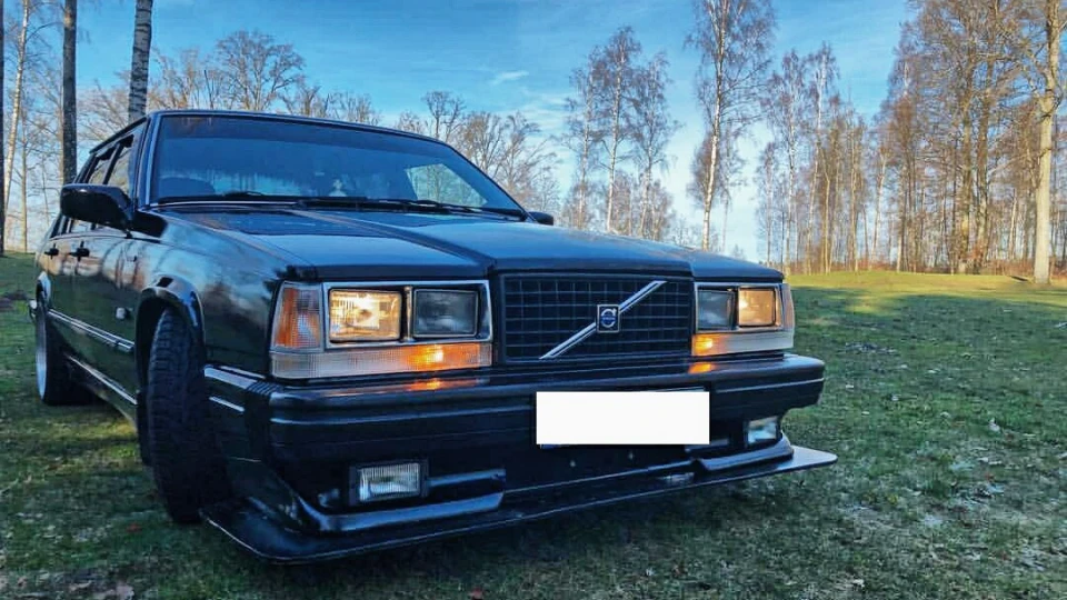 Volvo 740 GLE 2.4L Turbo-Diesel 5