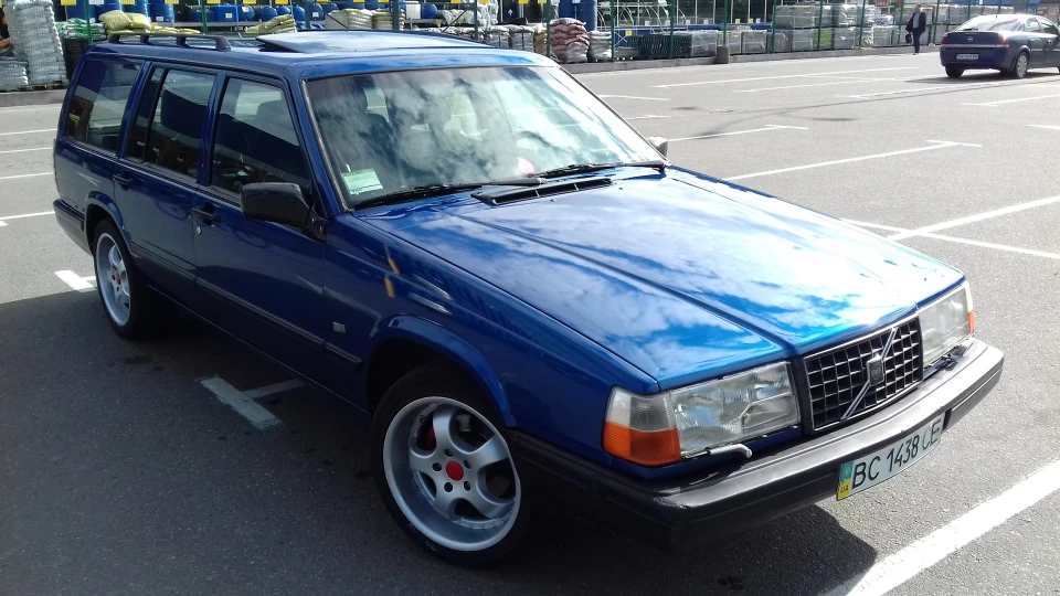 Volvo 740 Individual estate )