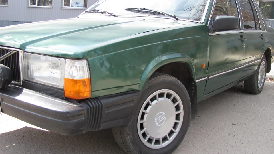 Volvo 740 перший автомобіль 2