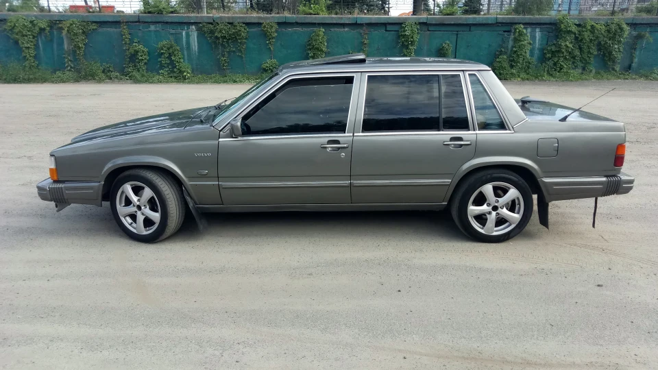 Volvo 740 Т-34 3