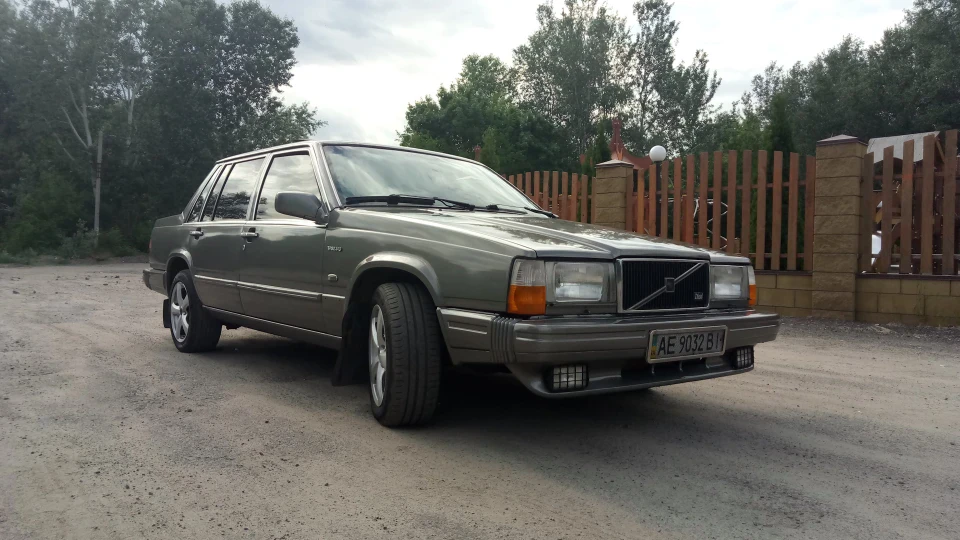Volvo 740 Т-34 4