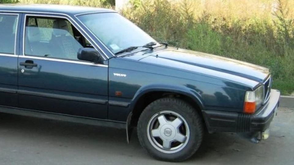 Volvo 740 Танк на гумовому ходу. 2