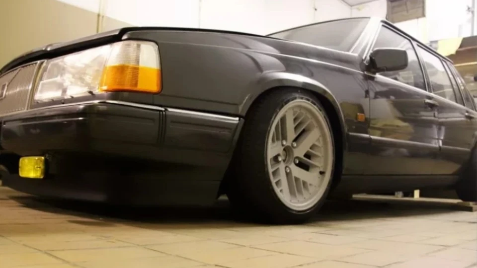 Volvo 760 2