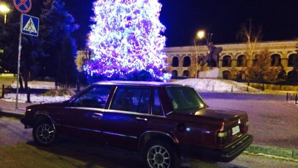 Volvo 760 4