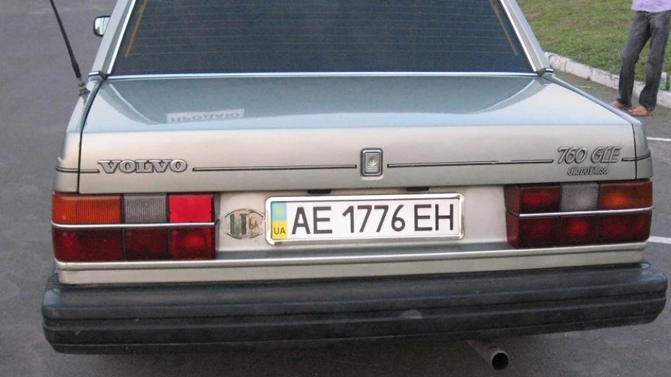 Volvo 760 GLE 2.4D 2
