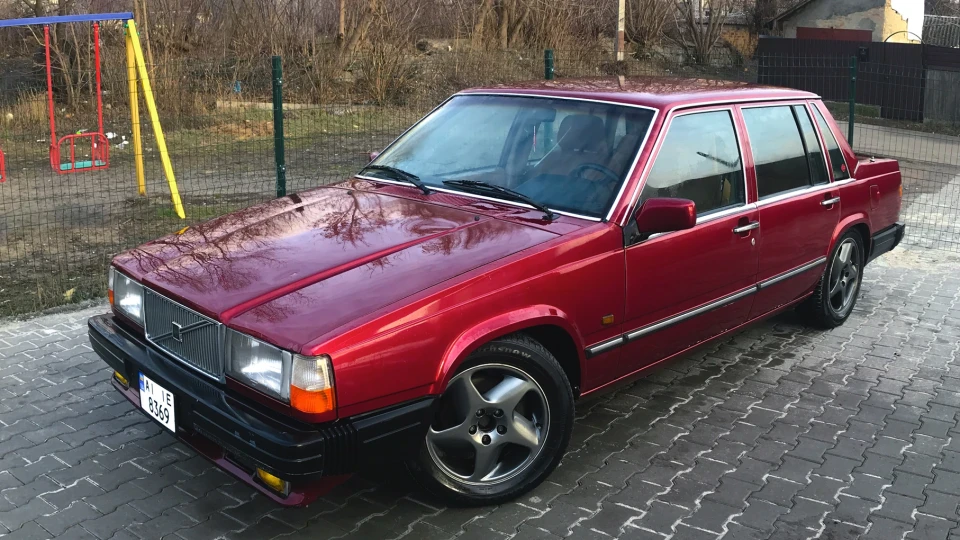 Volvo 760 Swedish Daily