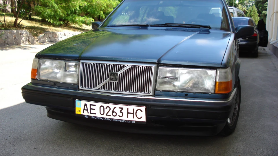 Volvo 760 Третій автомобіль 3