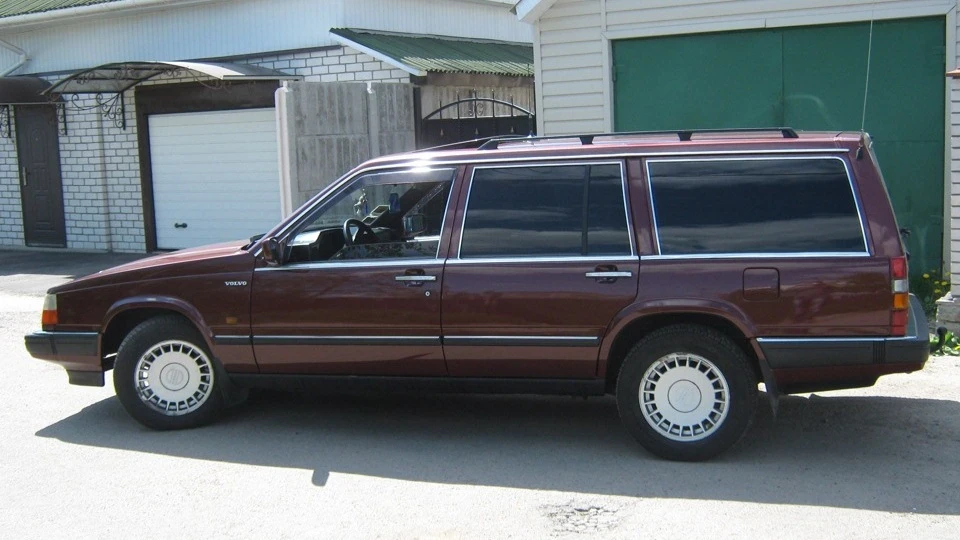 Volvo 760 WAGON TURBO