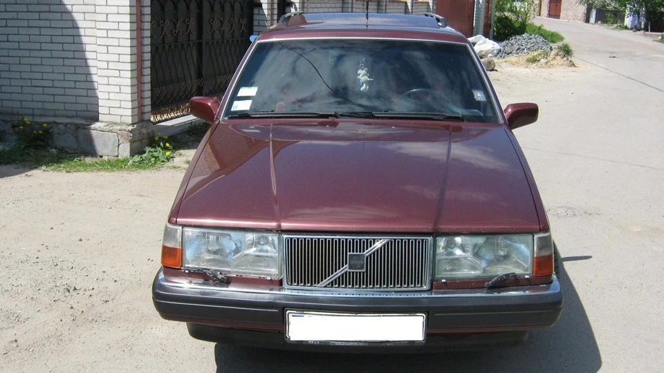 Volvo 760 WAGON TURBO 2