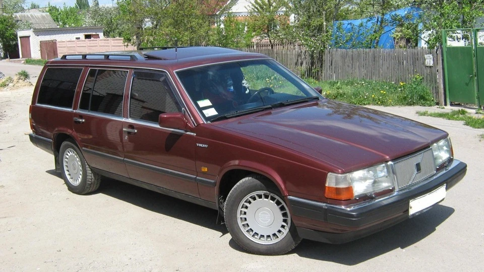 Volvo 760 WAGON TURBO 3