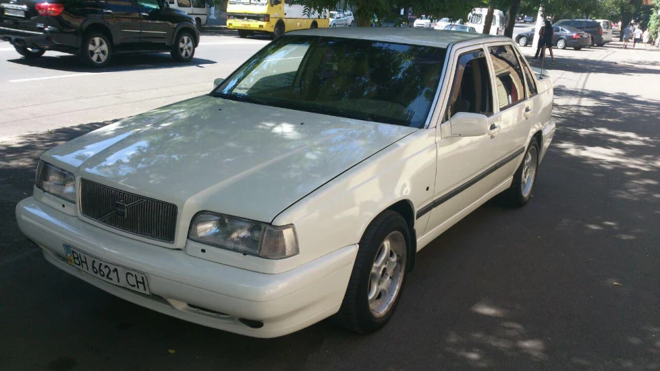 Volvo 850 2.0 турбо 1