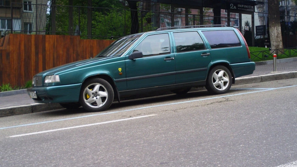 Volvo 850 Самочка бронекатера 3