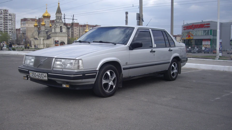 Volvo 940 2.0 GL 5