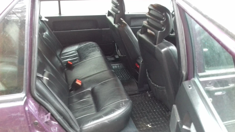Volvo 940 Diplomat 2