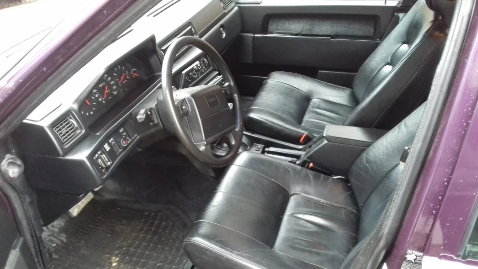 Volvo 940 Diplomat 4