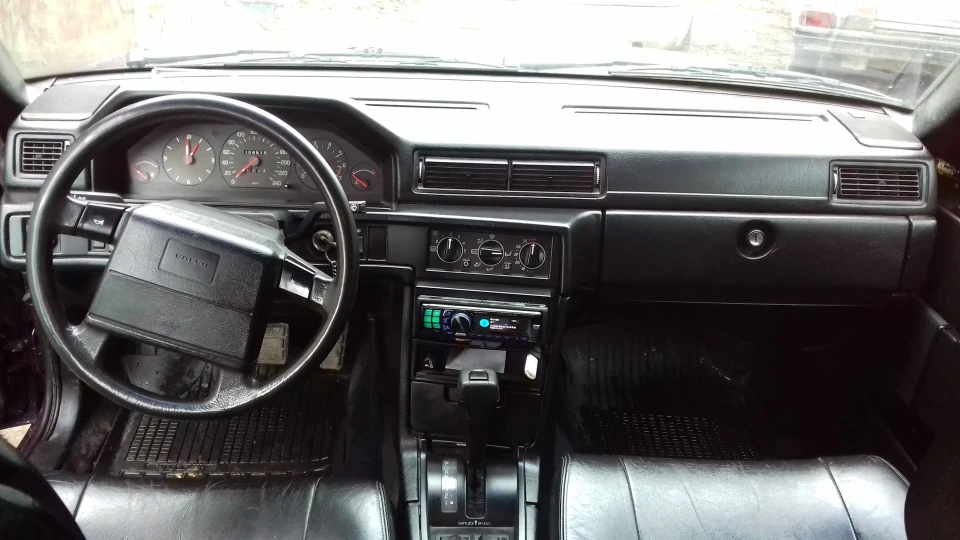 Volvo 940 Diplomat 5