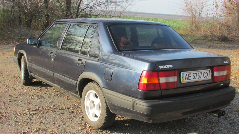 Volvo 940 Синій Дипломат 5