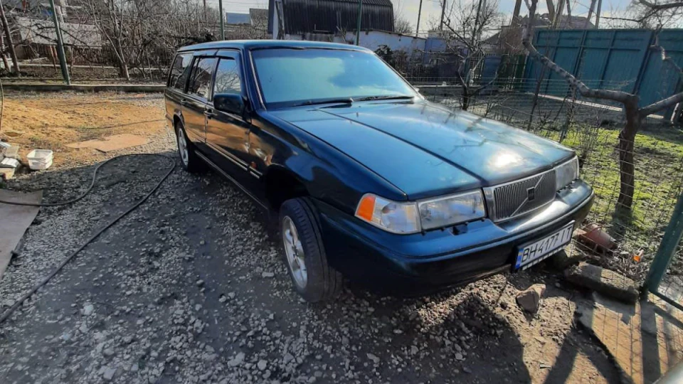 Volvo 960 Універ 2