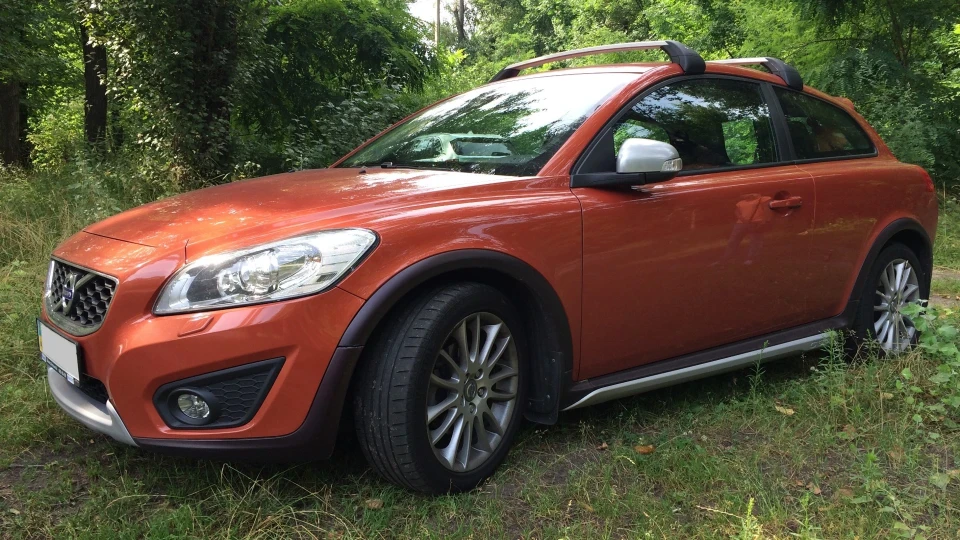 Volvo C30 Orange Flame 2