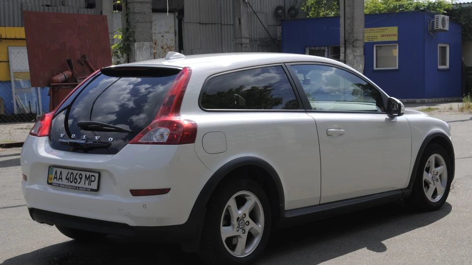 Volvo C30 Вольвіч 5
