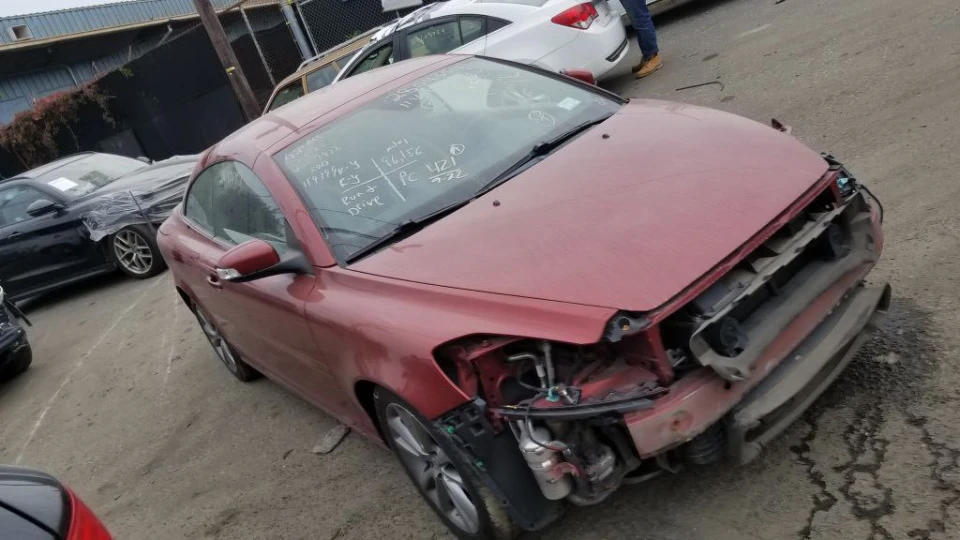 Volvo C70 2.5 ЧЕРВОНА БЕСТЯ 3