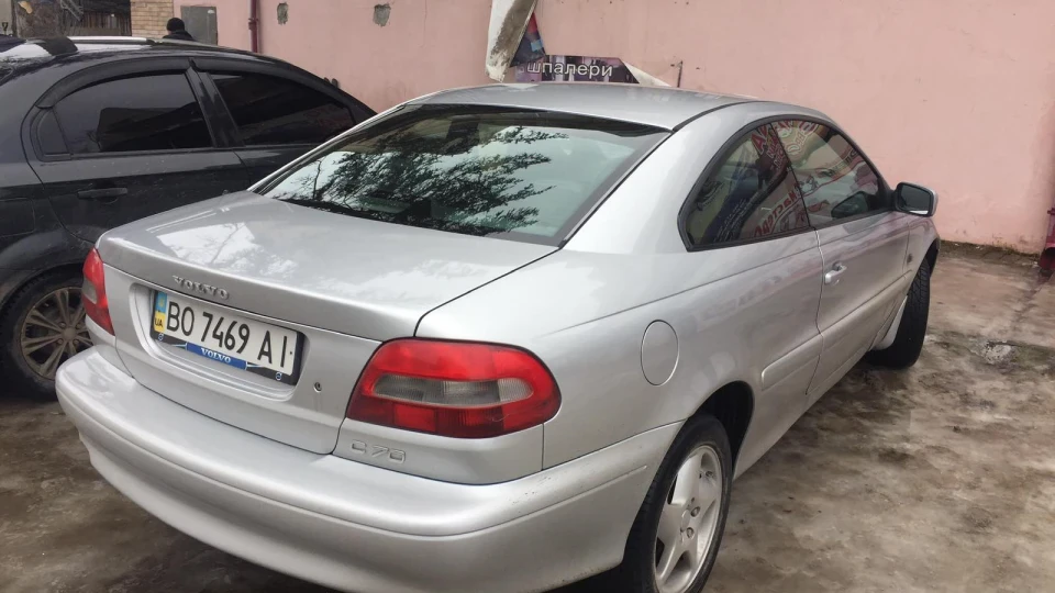 Volvo C70 Прикольна машинка))