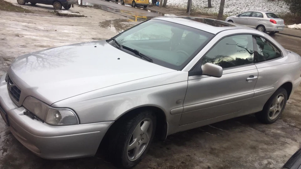 Volvo C70 Прикольна машинка)) 2