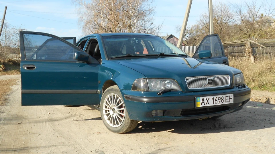 Volvo S40 3