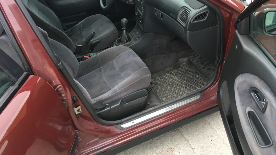 Volvo S40 1.9 TDI 3