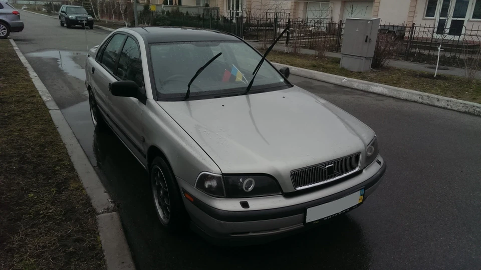 Volvo S40 2.0 Перший 3