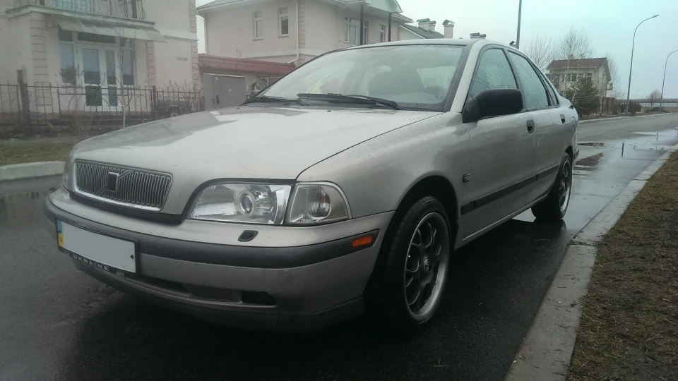 Volvo S40 2.0 Перший 4