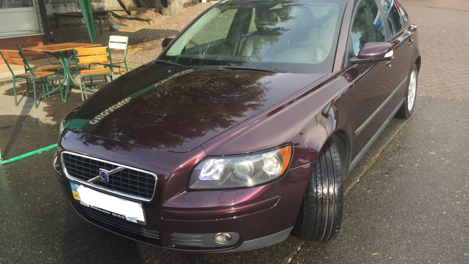 Volvo S40 Deep Purple