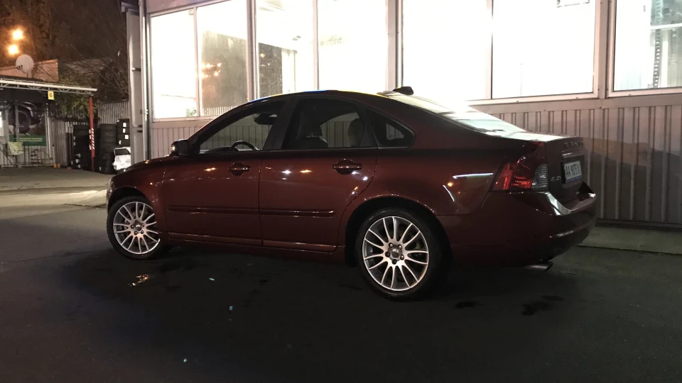 Volvo S40 Коша ТЕП'ЯТЬ 2